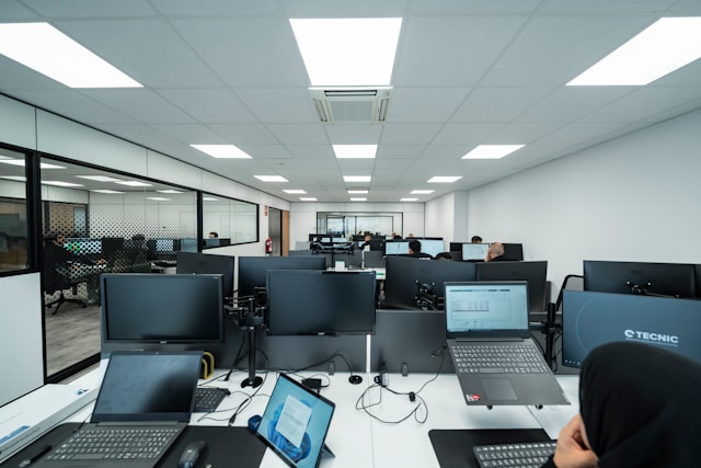 15 Must-Have Supplier Compliance Checks to Reduce Risk and Boost Supply Chain Efficiency